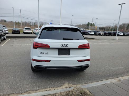 Used 2024 Audi Q5 e Premium Plus w/ Premium Plus Package AWD/4WD image 6