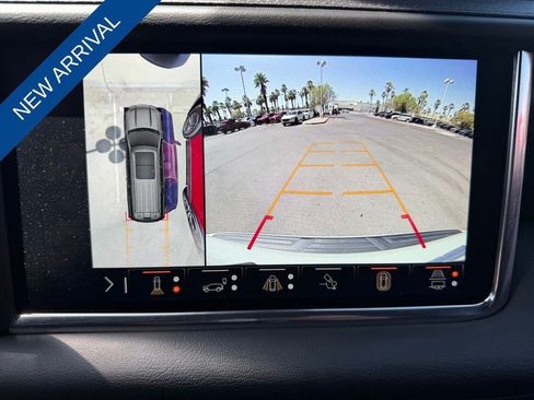 Certified 2023 GMC Yukon Denali w/ Advanced Technology Package AWD/4WD image 19