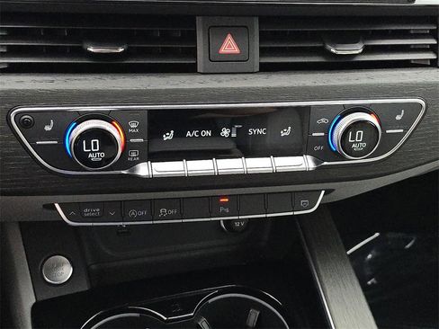 Used 2023 Audi A4 2.0T Premium Plus w/ Premium Plus Package image 30