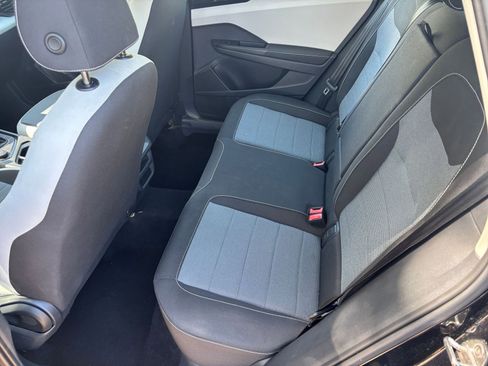 Used 2025 Volkswagen Taos S image 25