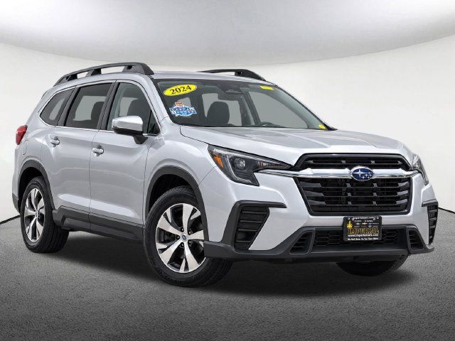 Certified 2024 Subaru Ascent Premium w/ Convenience Package AWD/4WD image 2
