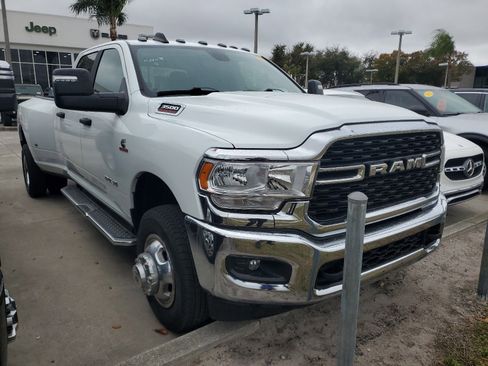 Used 2024 RAM 3500 Big Horn image 4