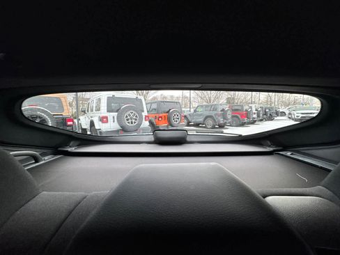 Used 2022 Honda Civic Sport image 36