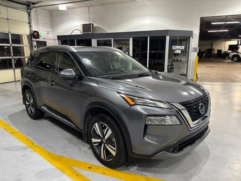 Used 2021 Nissan Rogue SL w/ Premium Package AWD/4WD image 3