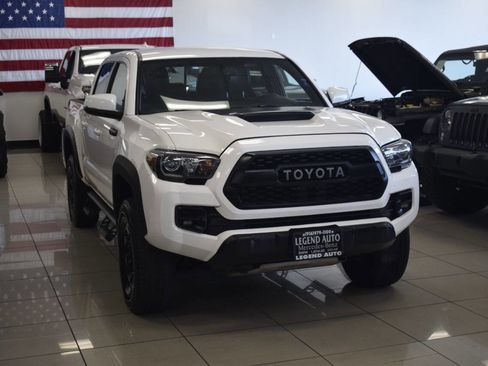 Used 2017 Toyota Tacoma TRD Pro image 1
