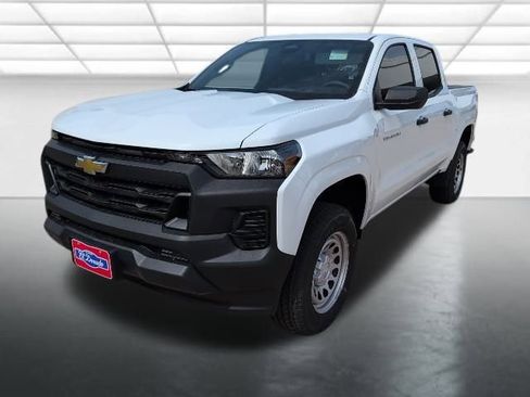 New 2026 Chevrolet Colorado W/T image 3