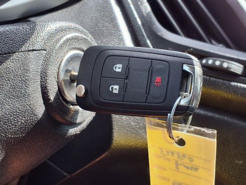 Used 2017 Chevrolet Equinox LS FWD image 10
