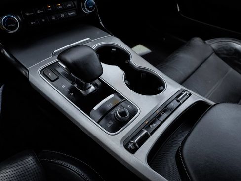 Used 2021 Kia Stinger GT2 RWD image 34