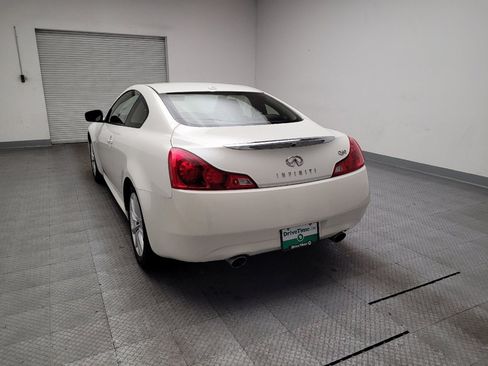 Used 2015 INFINITI Q60 Coupe image 6