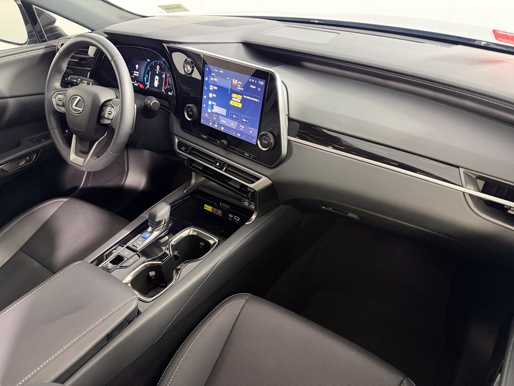 Used 2025 Lexus RX 350 FWD w/ Technology Package image 15