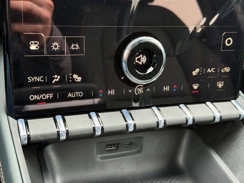 New 2026 GMC Terrain AT4 image 33