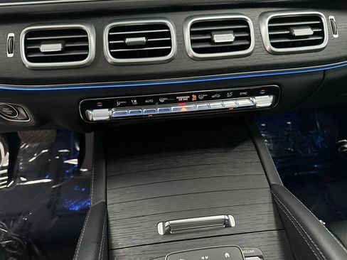 Certified 2025 Mercedes-Benz GLE 350 4MATIC image 21