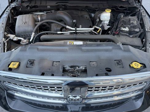 Used 2017 RAM 1500 Laramie AWD/4WD image 31