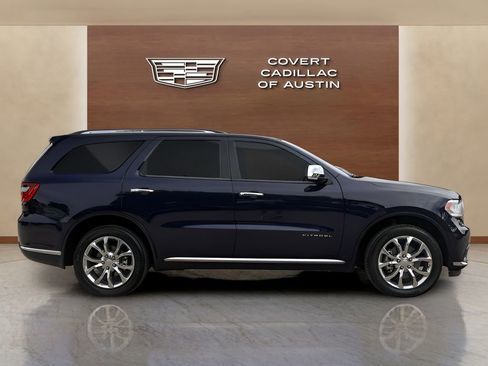 Used 2017 Dodge Durango Citadel w/ Premium Entertainment Group AWD/4WD image 5