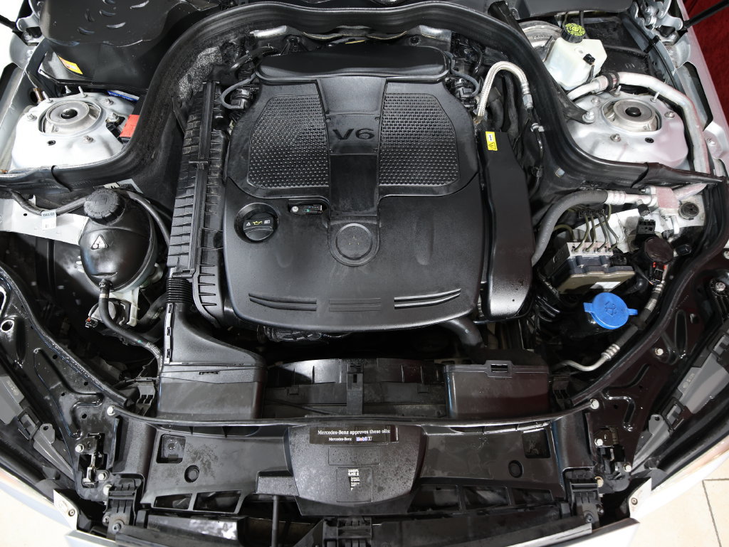 Used 2014 Mercedes-Benz E 350 Sedan w/ Premium 1 Package image 26