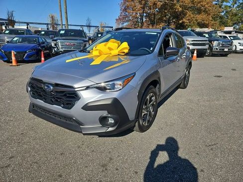 Used 2024 Subaru Crosstrek 2.0i Premium image 1