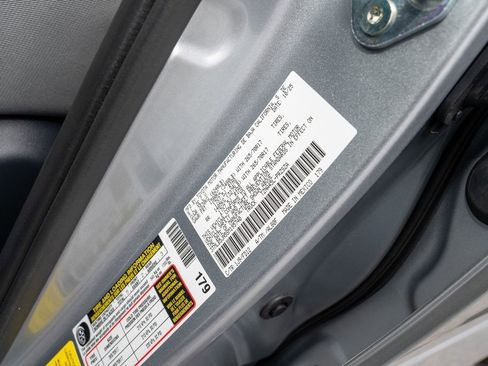 New 2025 Toyota Tacoma TRD Off-Road image 19