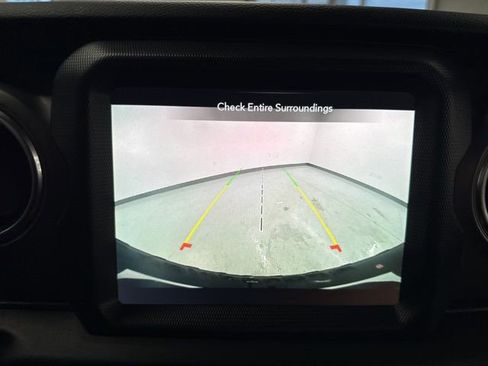 Used 2023 Jeep Wrangler Unlimited Rubicon 4xe w/ Safety Group image 38