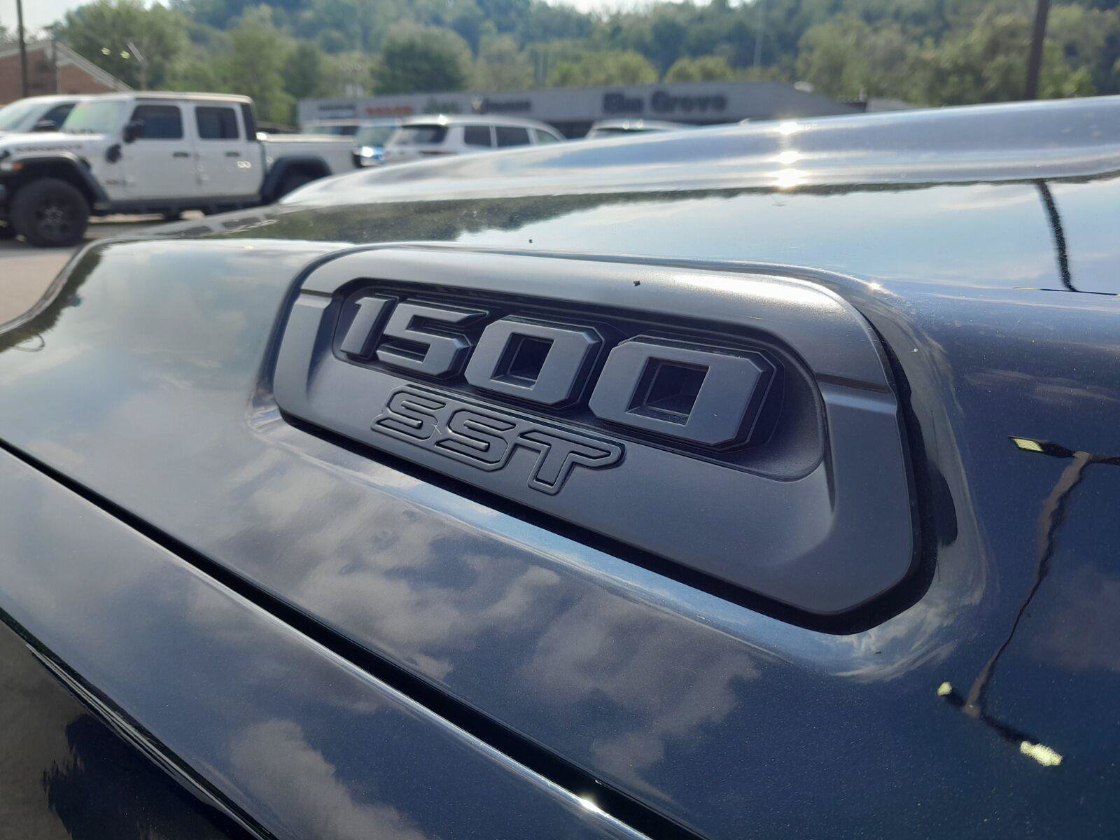 Used 2025 RAM 1500 Warlock AWD/4WD image 54