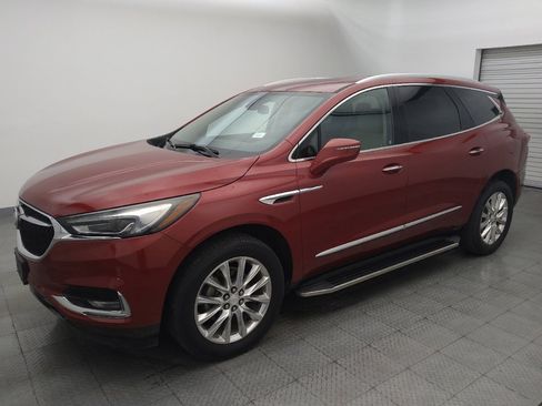 Used 2018 Buick Enclave Premium FWD image 2