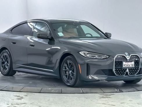 Used 2023 BMW i4 eDrive35 w/ Premium Package RWD image 9