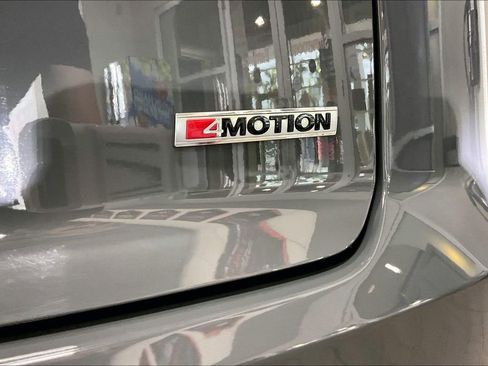 Used 2021 Volkswagen Atlas Cross Sport SEL Premium R-Line AWD/4WD image 19