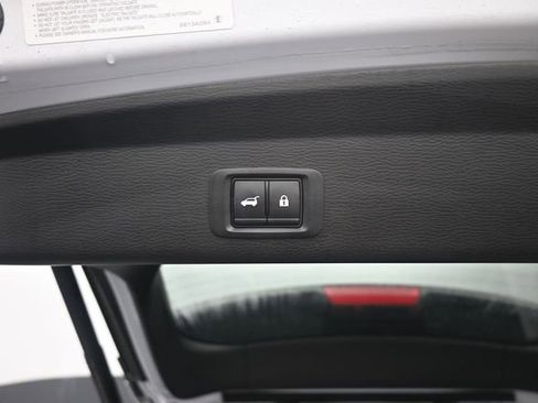 Used 2023 Mitsubishi Outlander SE AWD/4WD image 7