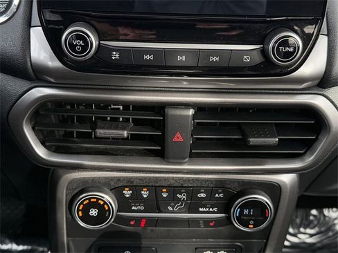 Certified 2021 Ford EcoSport SE image 11