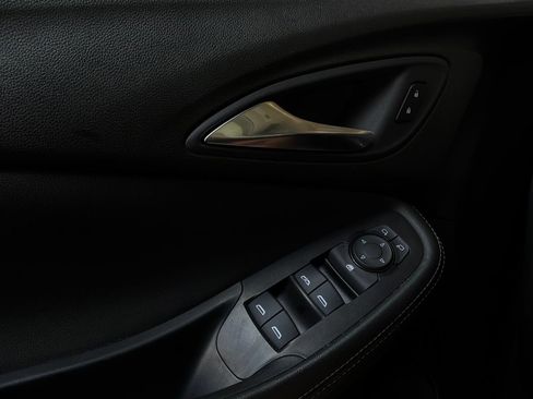Used 2025 Buick Encore GX Preferred FWD image 19