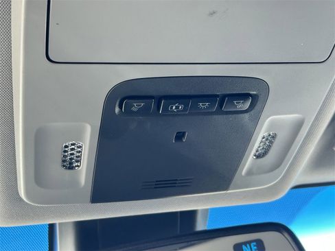 Used 2018 Toyota Camry XSE image 17