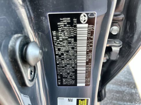 Used 2024 Toyota Corolla XSE FWD image 33