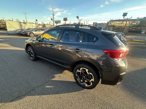 Used 2023 Subaru Crosstrek 2.5i Limited w/ Moonroof Package image 4