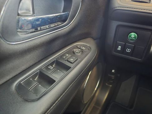 Used 2018 Honda HR-V EX image 15