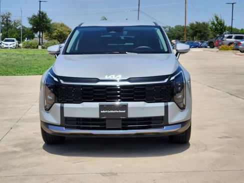 Certified 2026 Kia Sportage EX FWD image 2