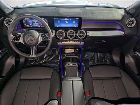 New 2026 Mercedes-Benz GLB 250 image 14