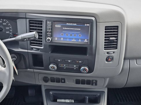 Used 2020 Nissan NV 3500 S RWD image 19