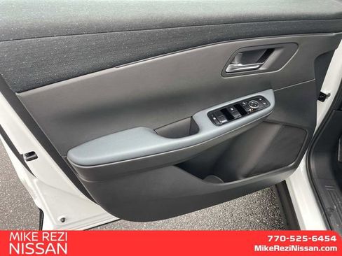 New 2026 Nissan Leaf image 11