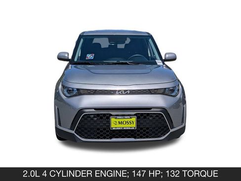 Used 2025 Kia Soul LX w/ LX Technology Package FWD image 9
