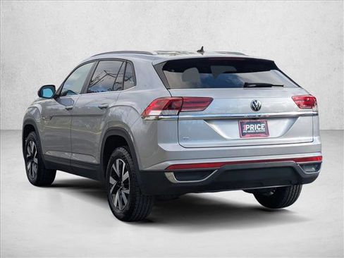 Used 2021 Volkswagen Atlas Cross Sport SE image 8