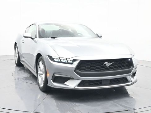 New 2026 Ford Mustang Coupe image 4