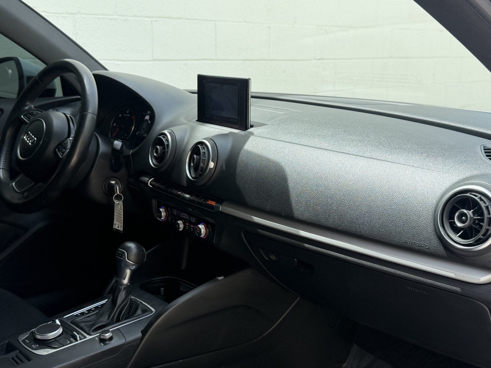 Used 2015 Audi A3 TDI Premium w/ Driver Assistance Package FWD image 34