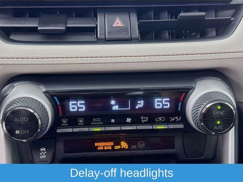 Used 2019 Toyota RAV4 XLE image 18