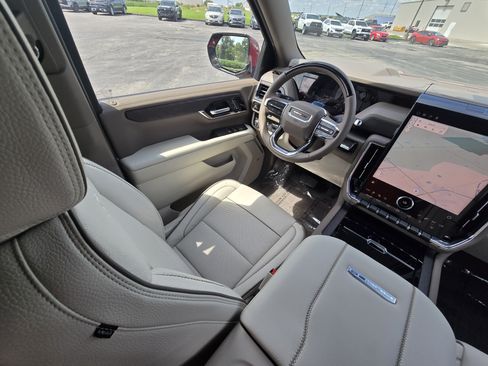 New 2026 GMC Yukon Denali w/ Denali Reserve Package AWD/4WD image 19