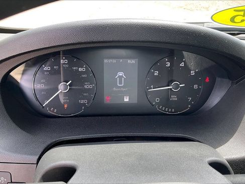 Used 2025 RAM ProMaster 2500 w/ Convenience Group FWD image 12