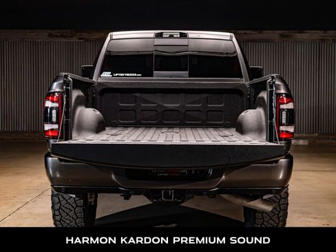 Used 2023 RAM 3500 Laramie image 9