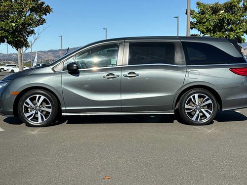 Used 2021 Honda Odyssey Touring image 7