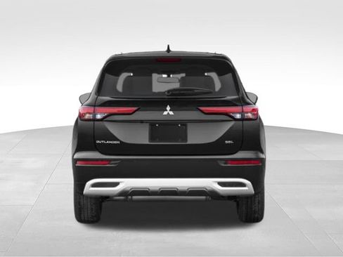 Used 2022 Mitsubishi Outlander SEL FWD image 5