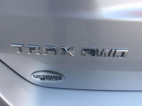 Used 2018 Chevrolet Trax LT w/ LT Convenience Package image 35