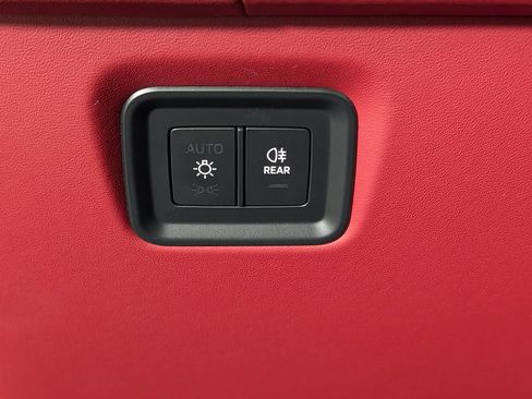 New 2026 Porsche Cayenne GTS AWD/4WD image 35