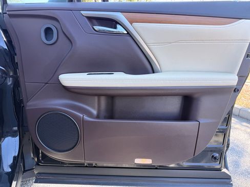 Used 2017 Lexus RX 350 FWD w/ Premium Package image 43